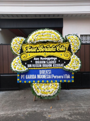 Papan Bunga Duka di Salembaran Jati